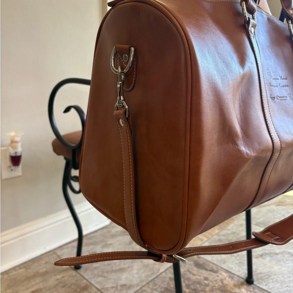 Barrington cognac brown customized duffle bag with strap 24 inches Excellent